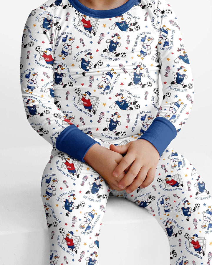 Zweiteiliges Langarm-Pyjama-Set mit Sommerfrüchten