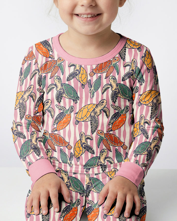 Zweiteiliges Langarm-Pyjama-Set mit Sommerfrüchten