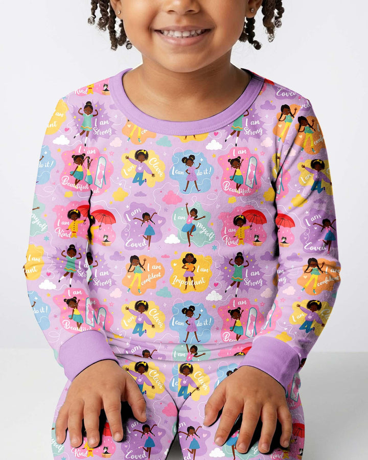 Zweiteiliges Langarm-Pyjama-Set mit Sommerfrüchten