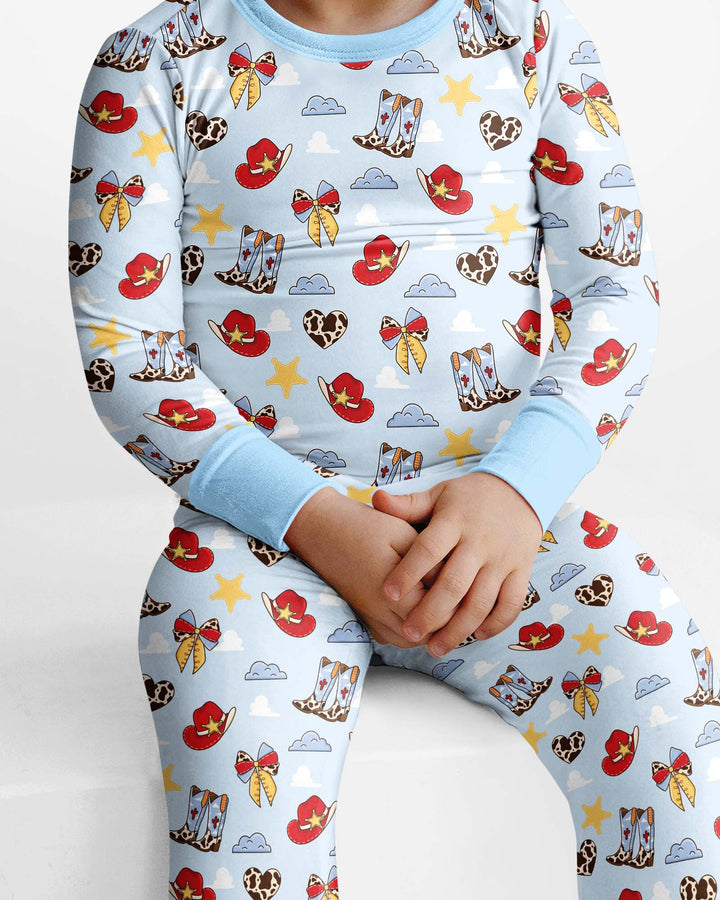 Zweiteiliges Langarm-Pyjama-Set mit Sommerfrüchten