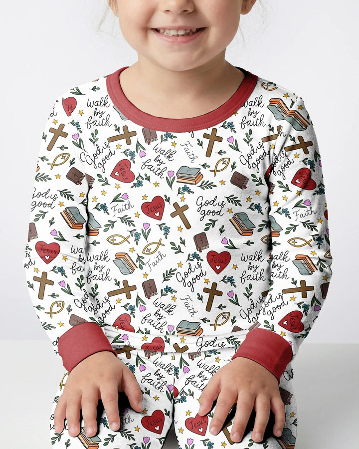 Zweiteiliges Langarm-Pyjama-Set mit Sommerfrüchten