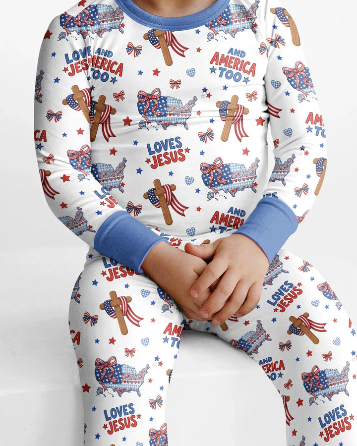 Zweiteiliges Langarm-Pyjama-Set mit Sommerfrüchten