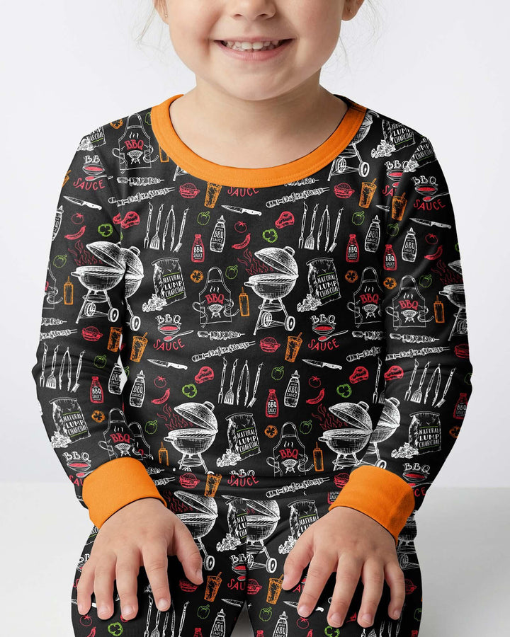 Zweiteiliges Langarm-Pyjama-Set mit Sommerfrüchten