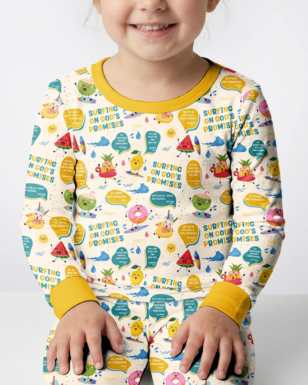 Zweiteiliges Langarm-Pyjama-Set mit Sommerfrüchten