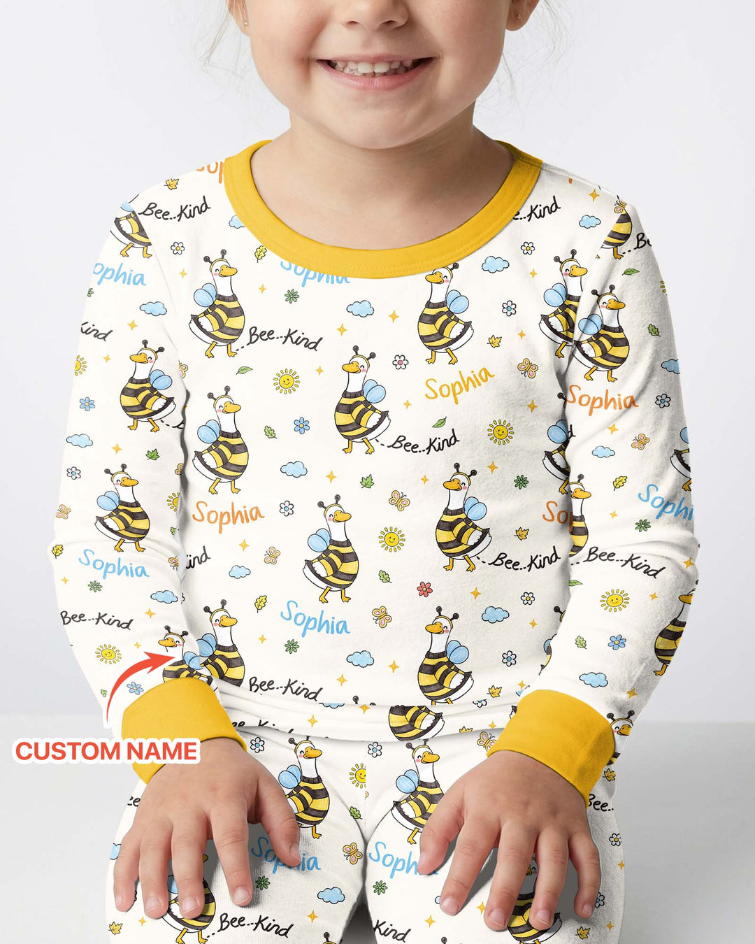 Zweiteiliges Langarm-Pyjama-Set mit Sommerfrüchten