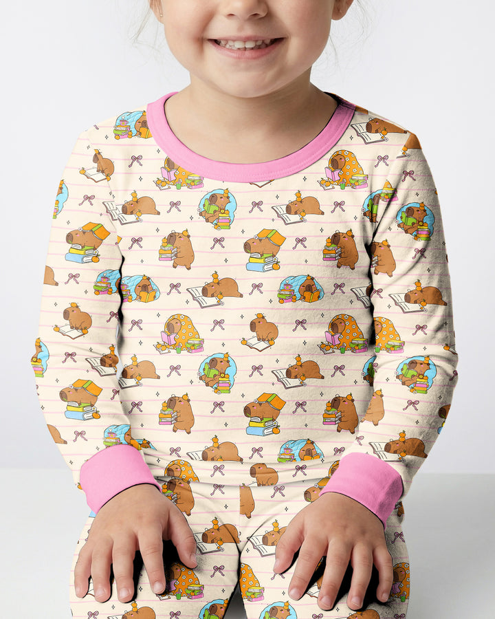 Zweiteiliges Langarm-Pyjama-Set mit Sommerfrüchten