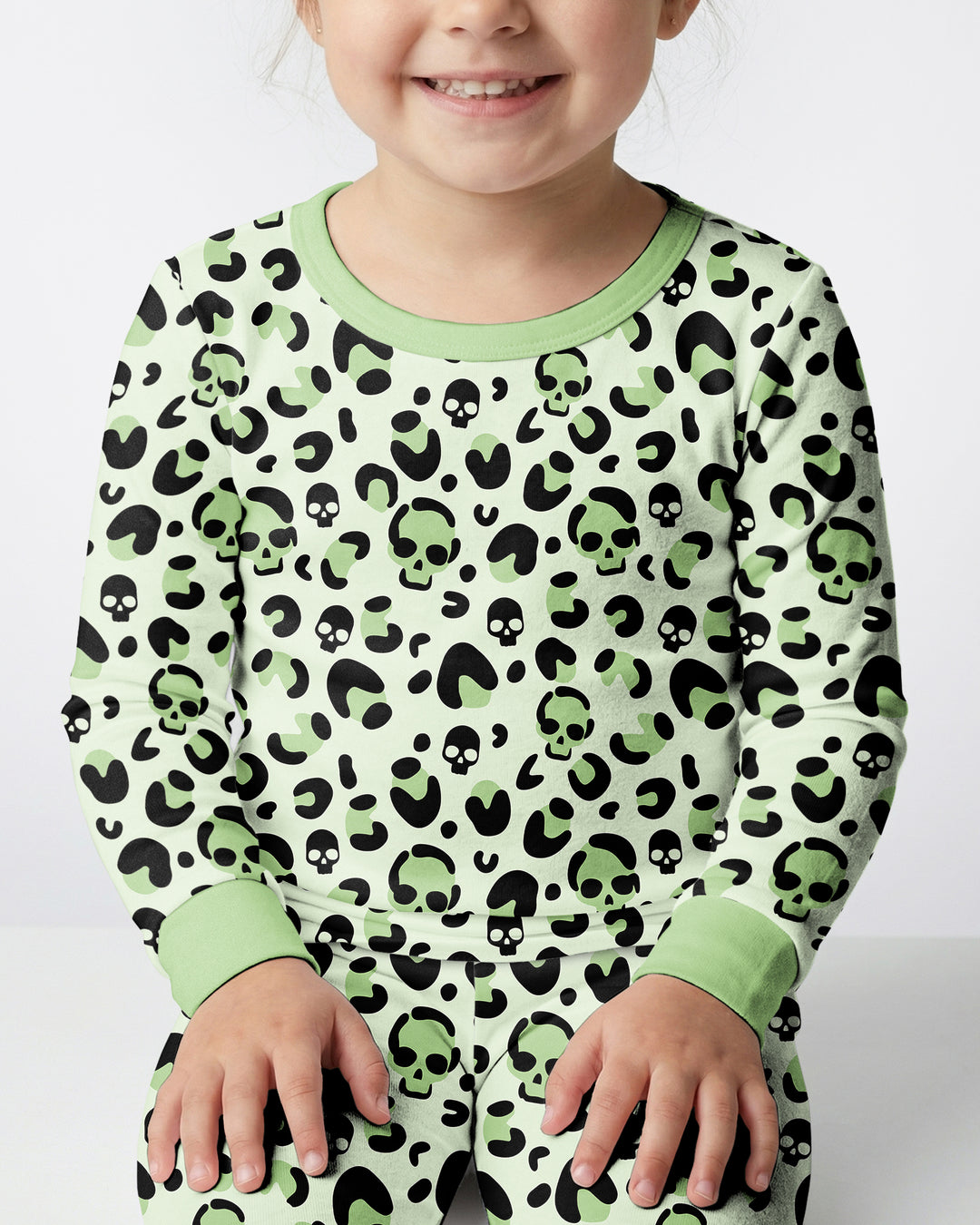 Leopard Skull Bamboo Two Piece Long Sleeve Pajama Set