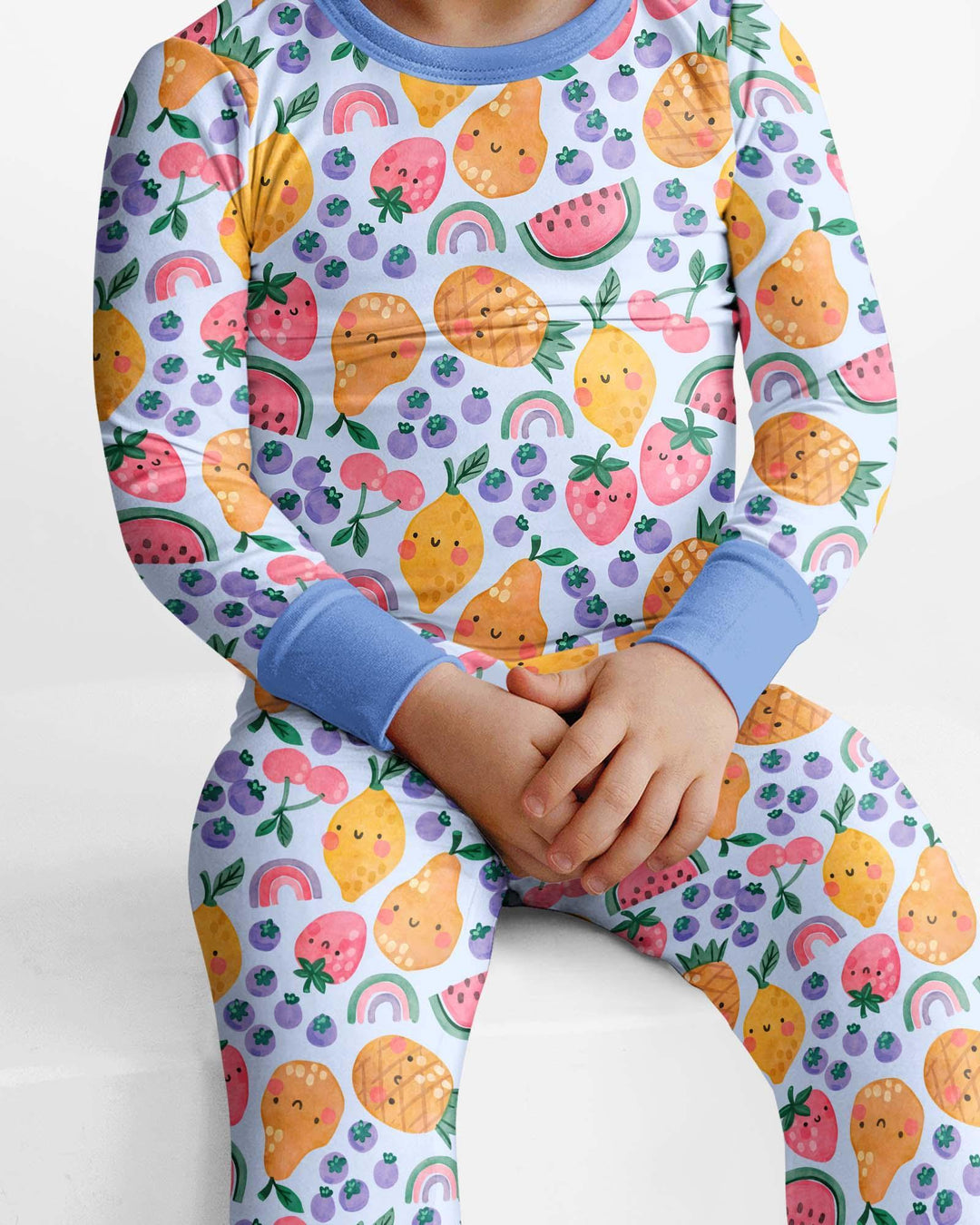 Zweiteiliges Langarm-Pyjama-Set mit Sommerfrüchten