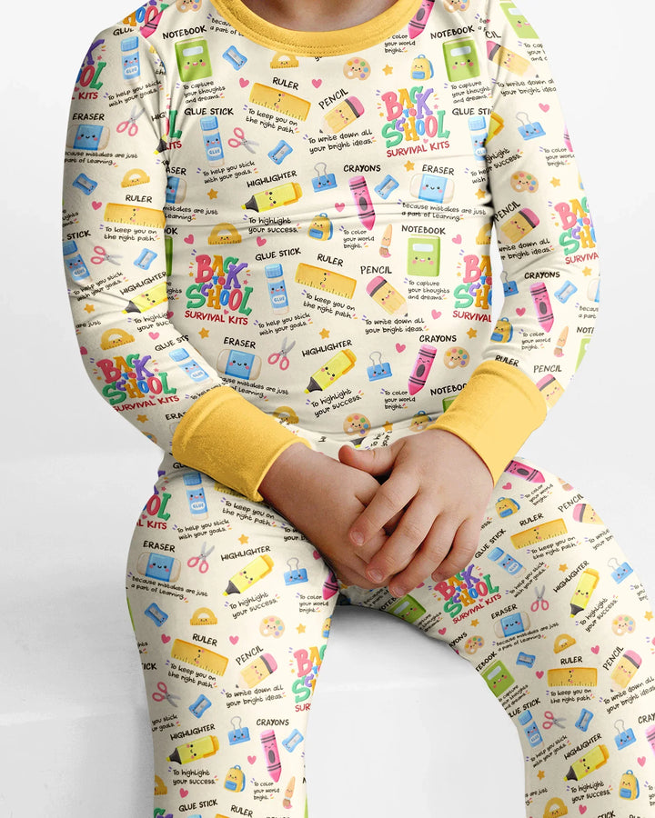 Zweiteiliges Langarm-Pyjama-Set mit Sommerfrüchten