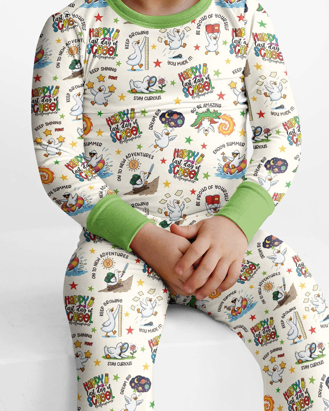 Zweiteiliges Langarm-Pyjama-Set mit Sommerfrüchten