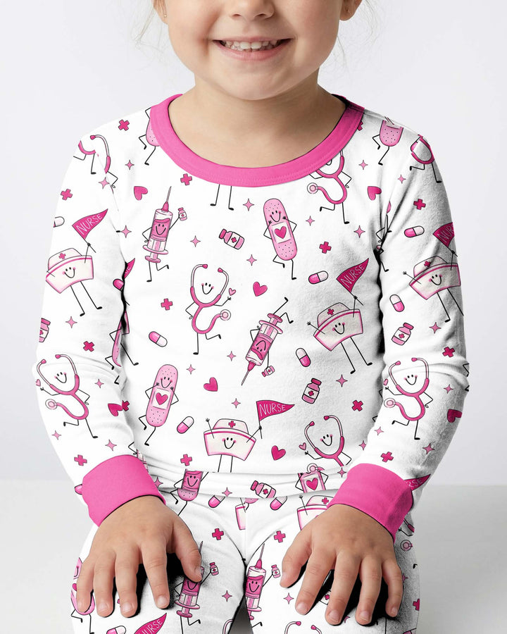Zweiteiliges Langarm-Pyjama-Set mit Sommerfrüchten