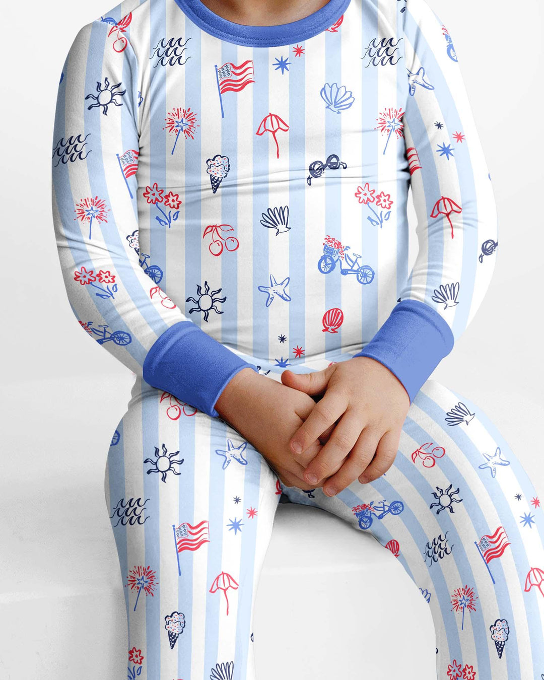 Zweiteiliges Langarm-Pyjama-Set mit Sommerfrüchten