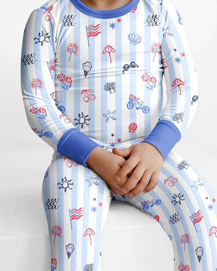 Zweiteiliges Langarm-Pyjama-Set mit Sommerfrüchten