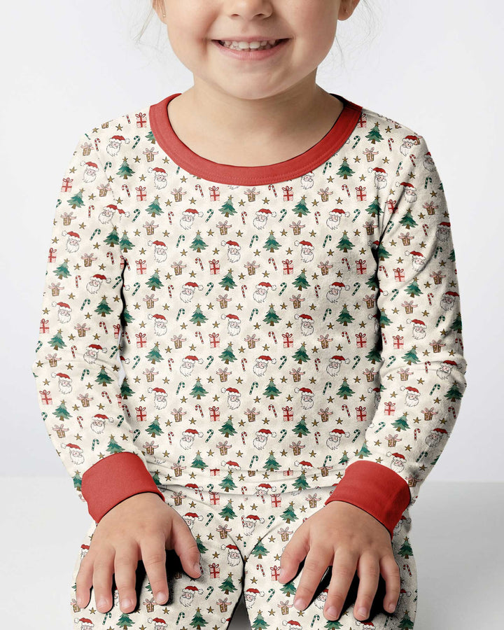Zweiteiliges Langarm-Pyjama-Set mit Sommerfrüchten