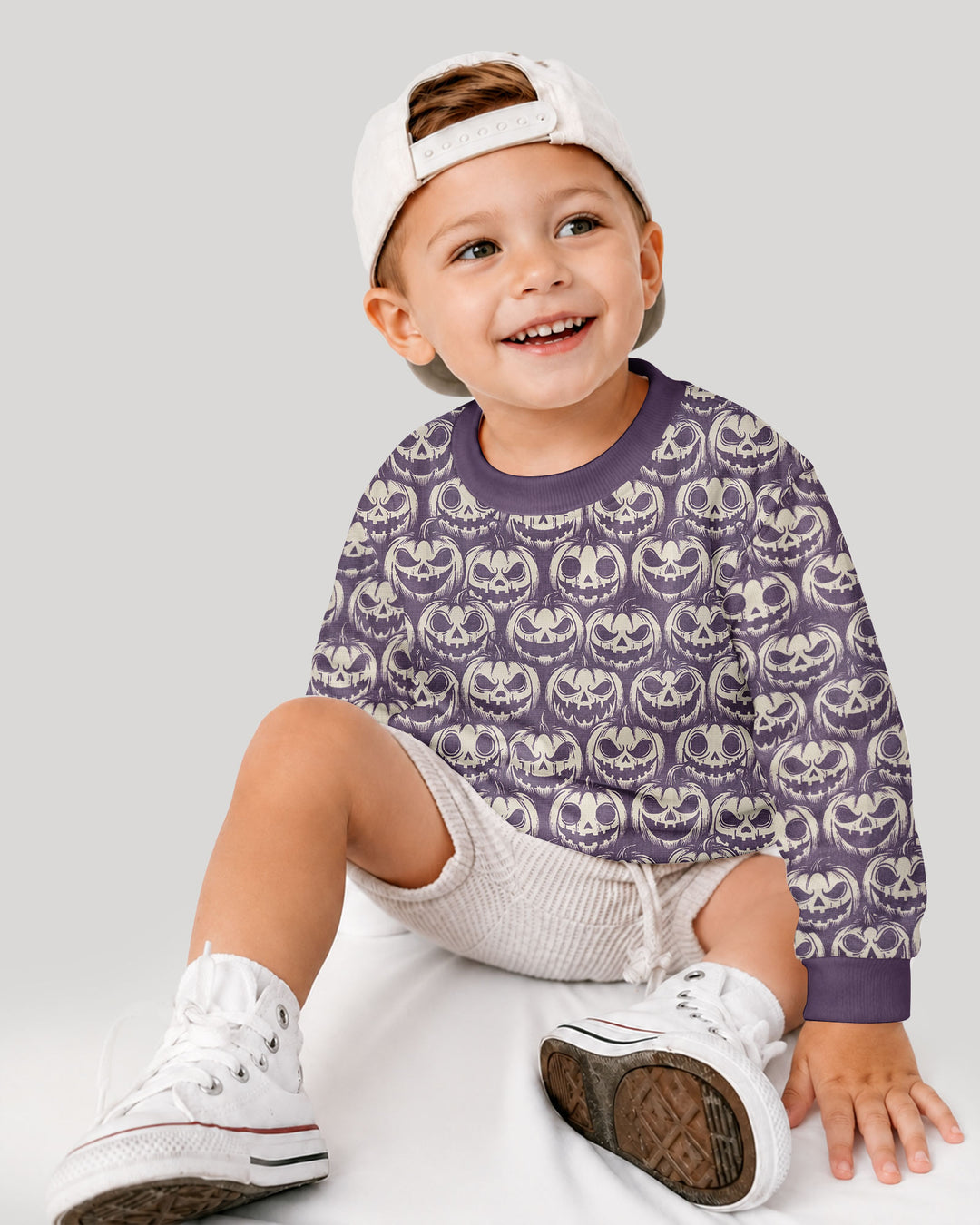 Retro Halloween Jack-O-Lantern Spooky Faces Bamboo Crewneck Sweatshirt