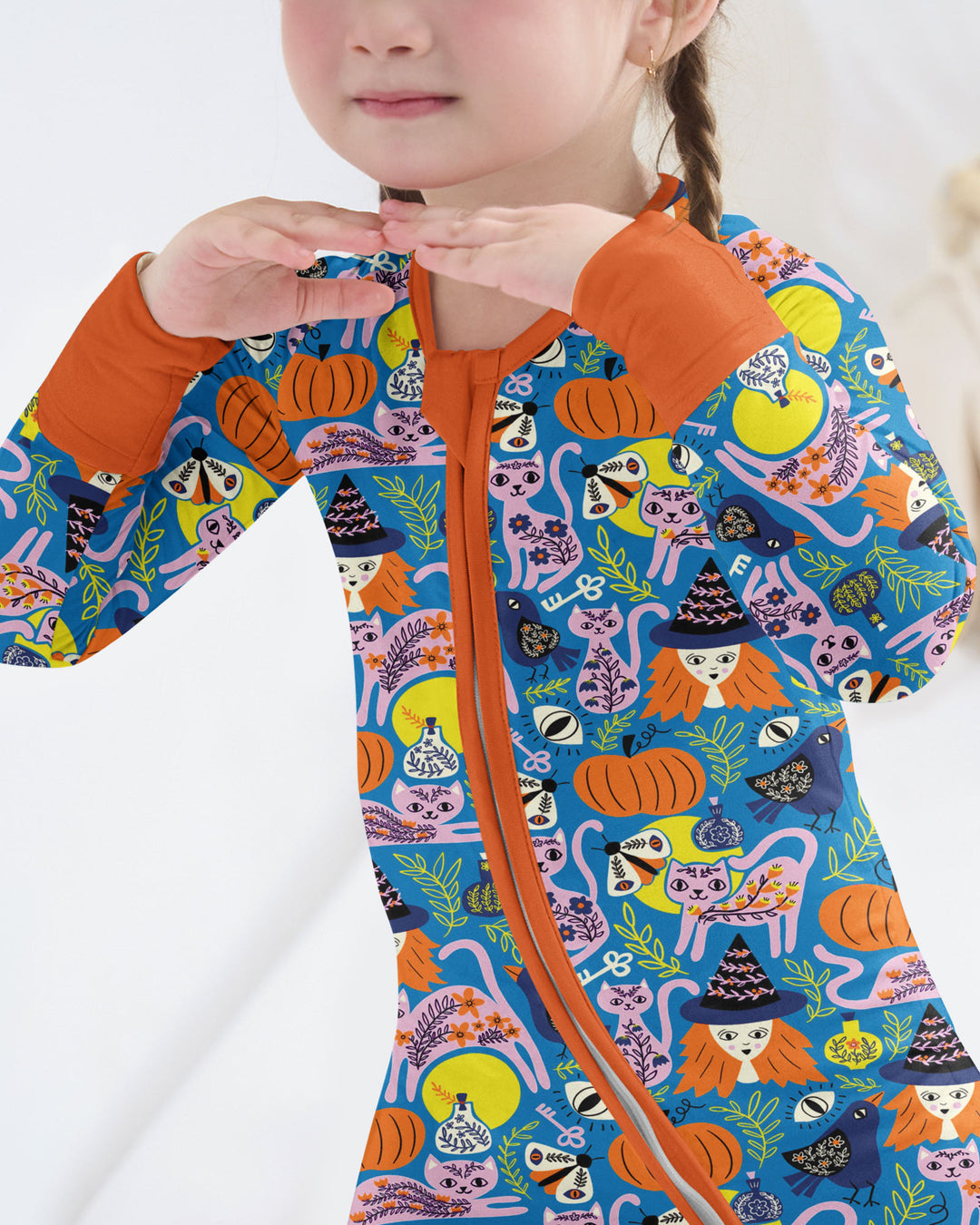 Whimsical Witch Cats Bamboo Convertible Zippy