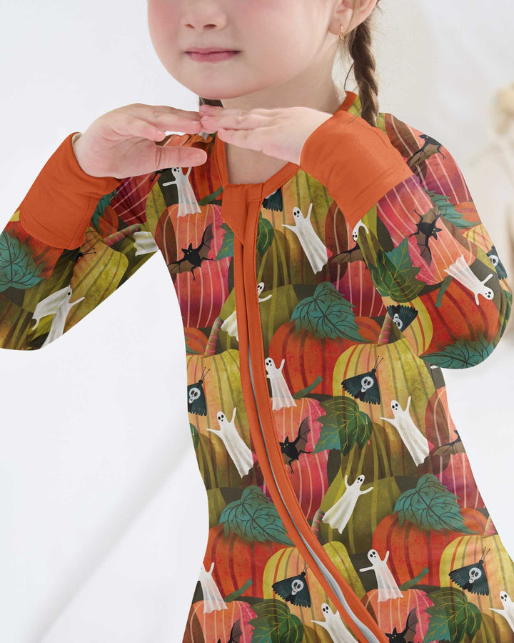 Big Pumpkin Field With Ghosts Bamboo Convertible Zippy