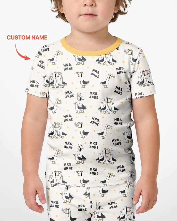 Zweiteiliges Pyjama-Set mit kurzen Ärmeln und Shorts im Sommer-Design