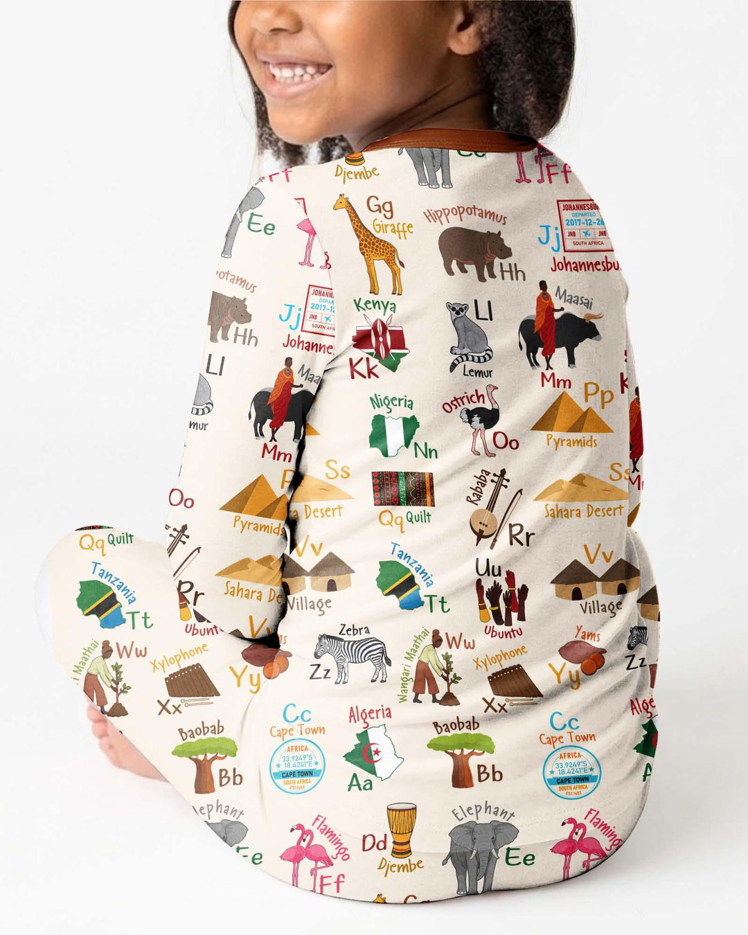 Zweiteiliges Langarm-Pyjama-Set mit Sommerfrüchten