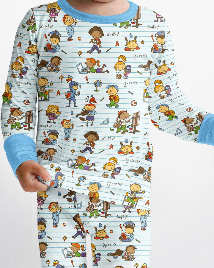 Zweiteiliges Langarm-Pyjama-Set mit Sommerfrüchten