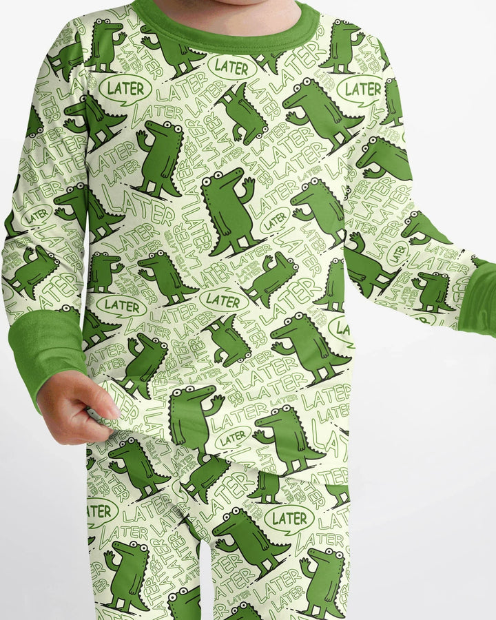 Zweiteiliges Langarm-Pyjama-Set mit Sommerfrüchten