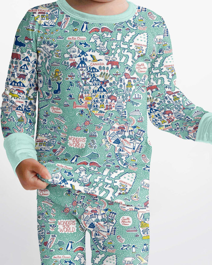 Zweiteiliges Langarm-Pyjama-Set mit Sommerfrüchten