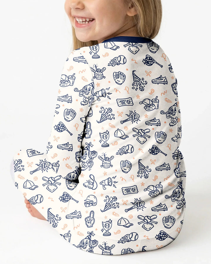 Zweiteiliges Langarm-Pyjama-Set mit Sommerfrüchten