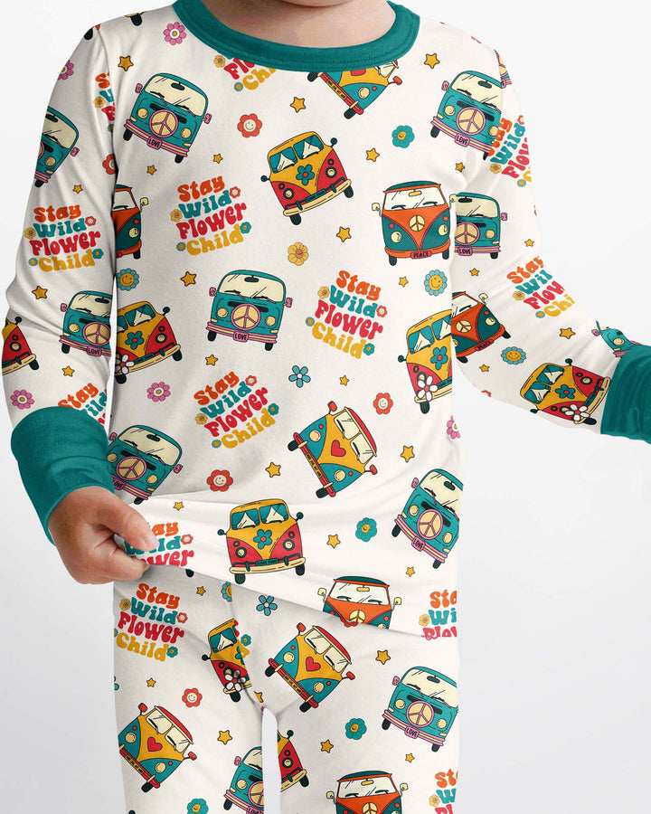 Zweiteiliges Langarm-Pyjama-Set mit Sommerfrüchten