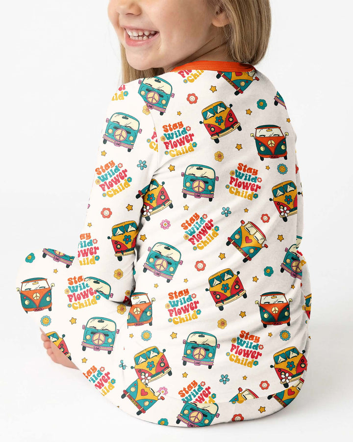 Zweiteiliges Langarm-Pyjama-Set mit Sommerfrüchten