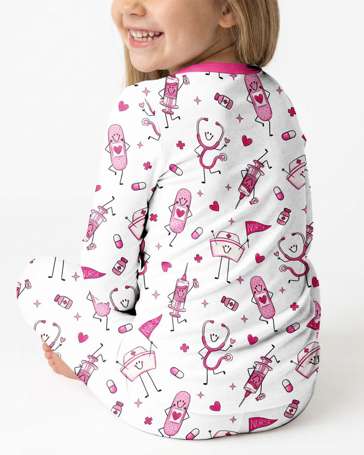 Zweiteiliges Langarm-Pyjama-Set mit Sommerfrüchten