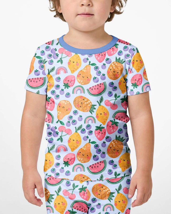 Template Zweiteiliges Pyjama-Set mit kurzen Ärmeln und Shorts