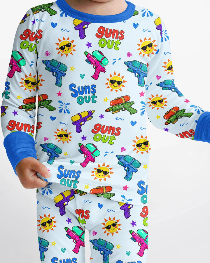 Zweiteiliges Langarm-Pyjama-Set mit Sommerfrüchten