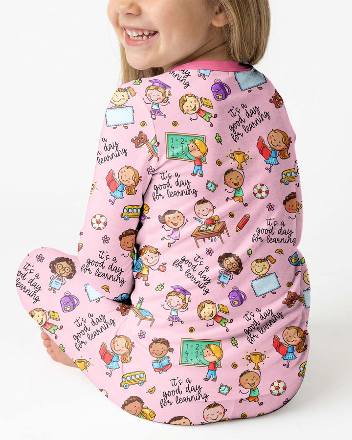 Zweiteiliges Langarm-Pyjama-Set mit Sommerfrüchten