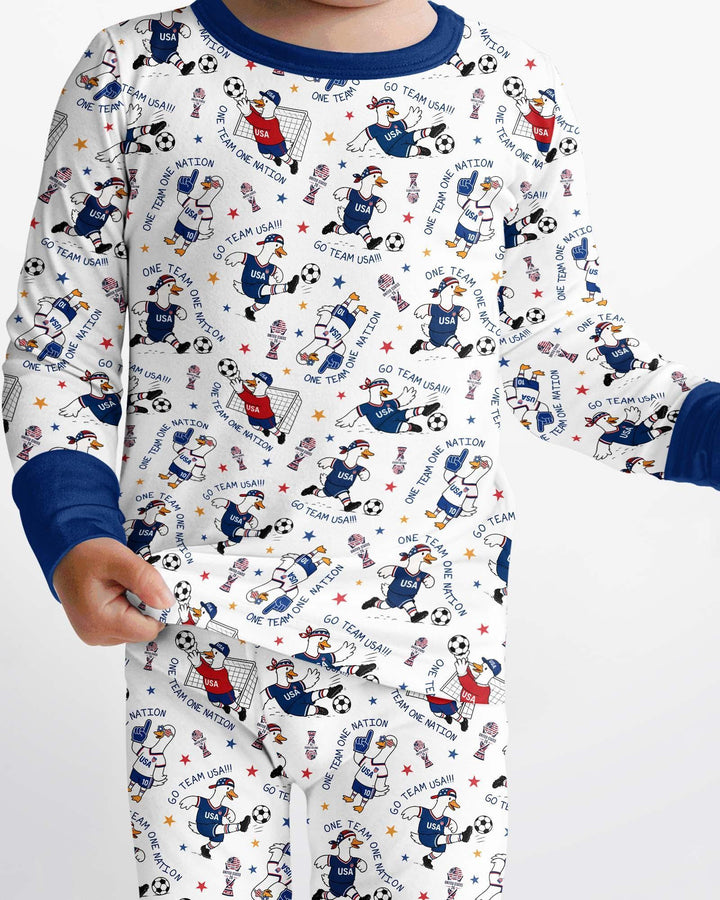 Zweiteiliges Langarm-Pyjama-Set mit Sommerfrüchten