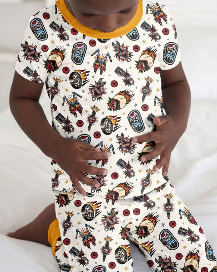 Zweiteiliges, kurzärmliges Pyjama-Set mit Marienkäfern