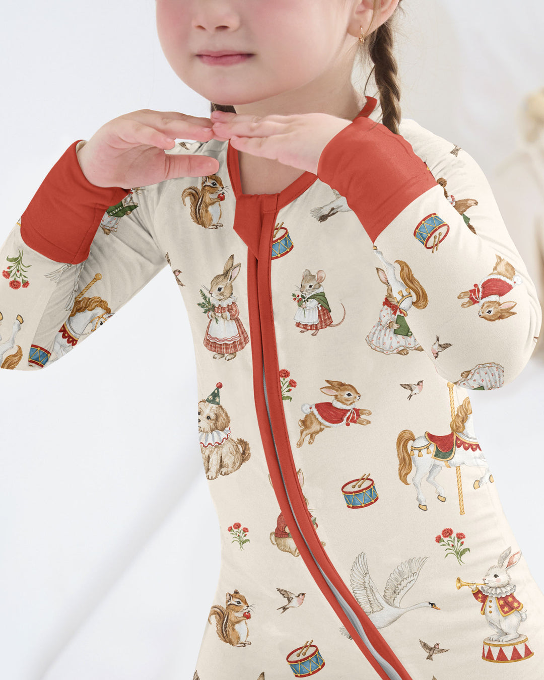 Winter & Vintage Bamboo Convertible Zippy