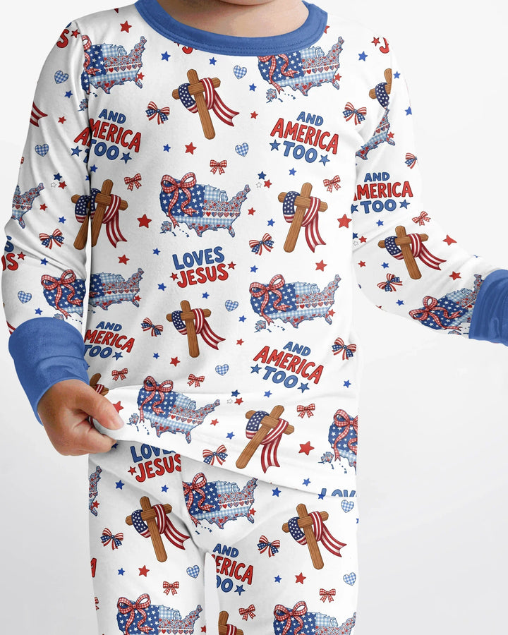 Zweiteiliges Langarm-Pyjama-Set mit Sommerfrüchten