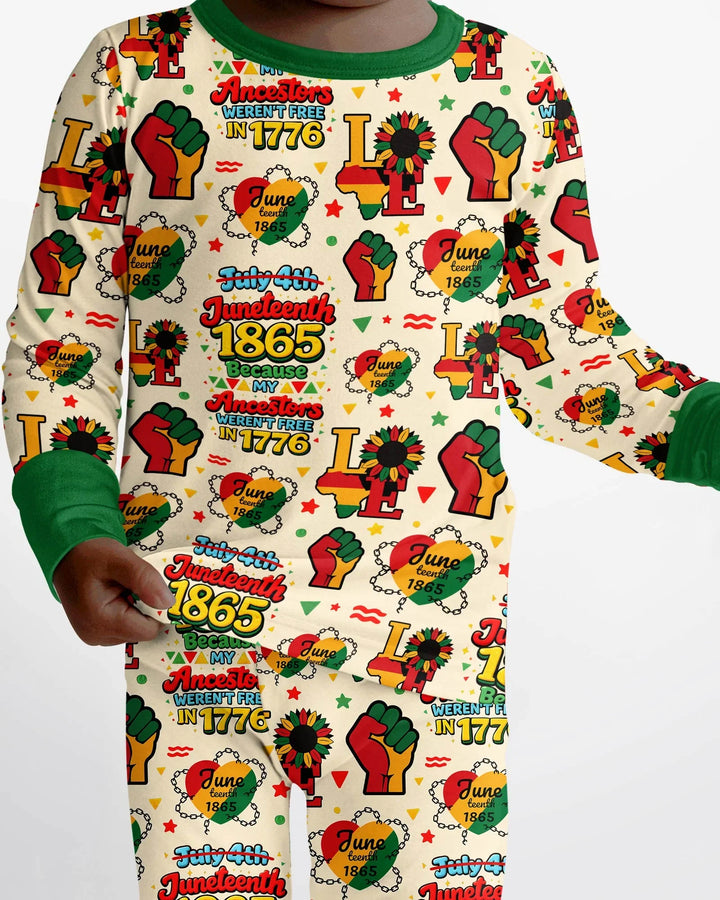 Zweiteiliges Langarm-Pyjama-Set mit Sommerfrüchten