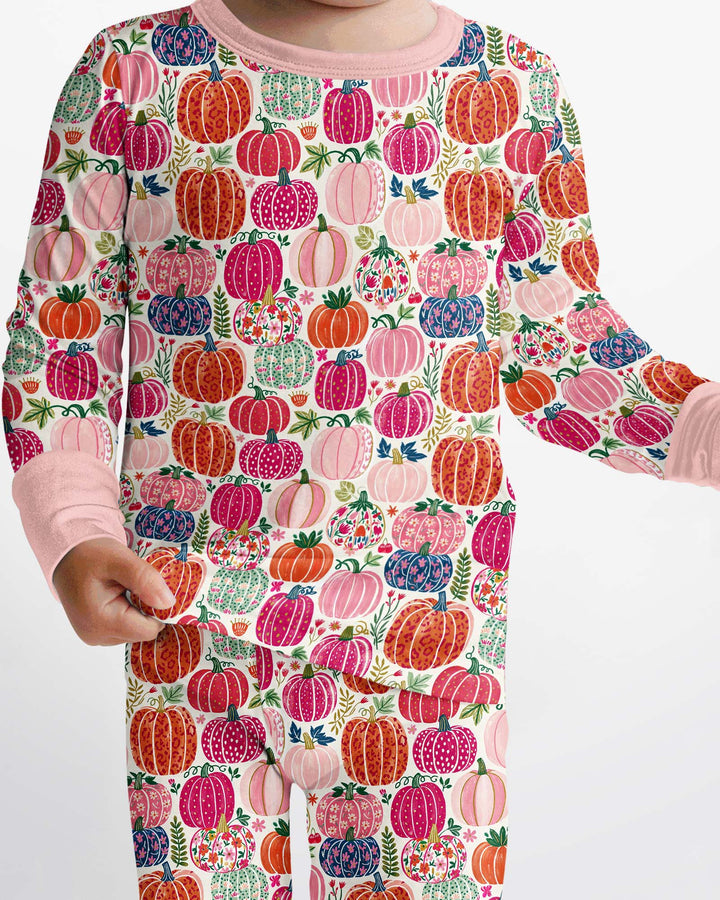 Zweiteiliges Langarm-Pyjama-Set mit Sommerfrüchten