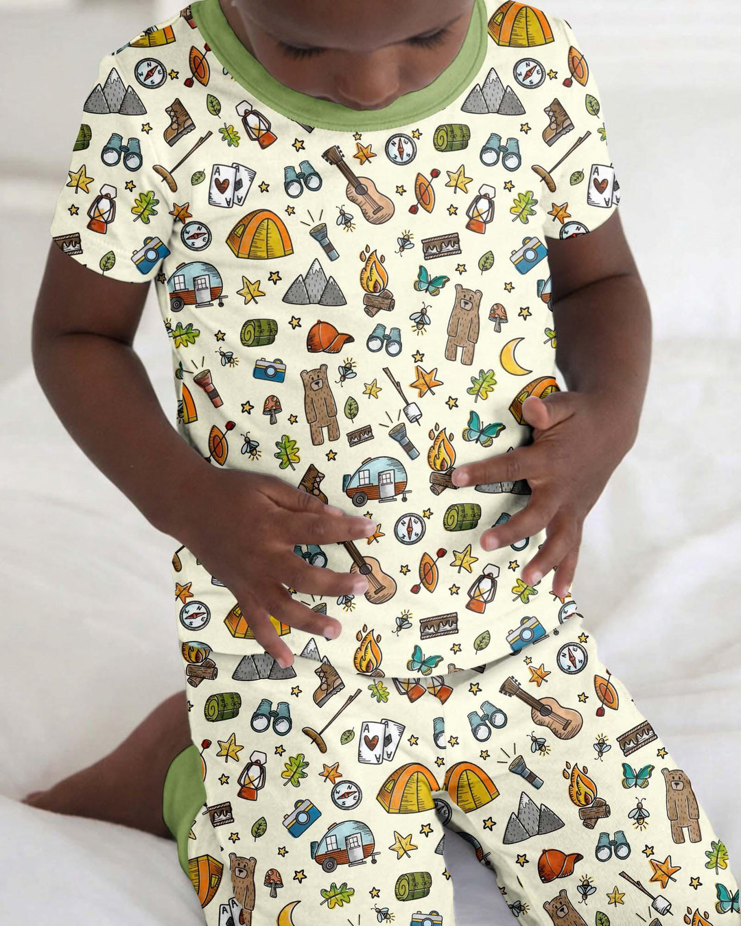 Zweiteiliges, kurzärmliges Pyjama-Set mit Marienkäfern