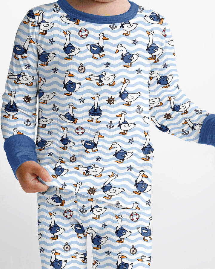 Zweiteiliges Langarm-Pyjama-Set mit Sommerfrüchten