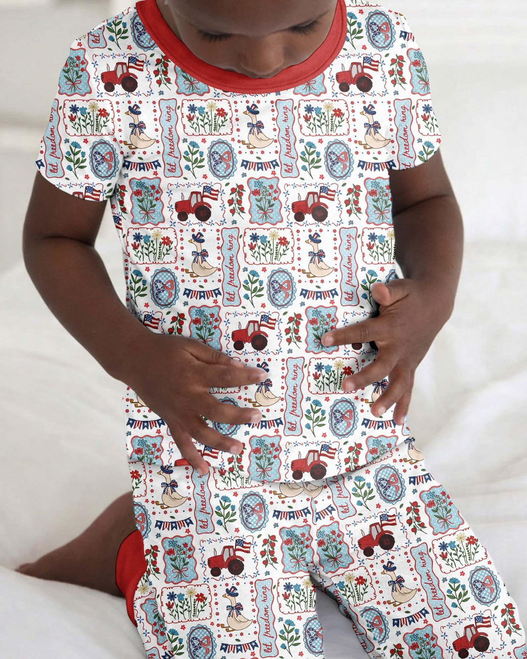 Zweiteiliges, kurzärmliges Pyjama-Set mit Marienkäfern