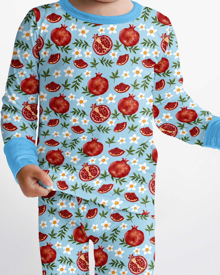 Zweiteiliges Langarm-Pyjama-Set mit Sommerfrüchten