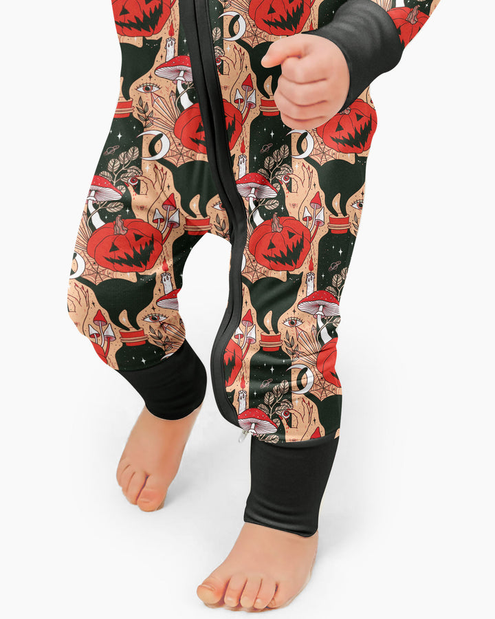Black Cat And Pumpkin Halloween Bamboo Convertible Zippy