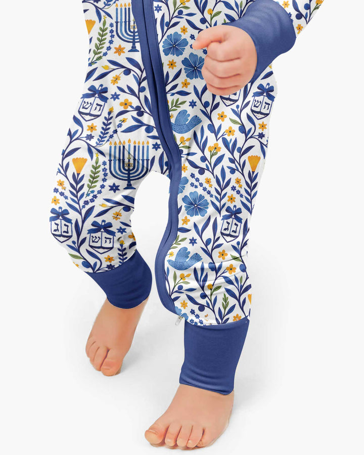 Hanukkah Toile Bamboo Convertible Zippy