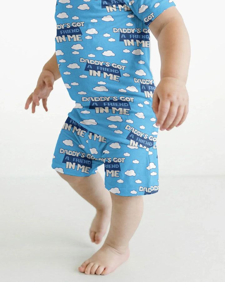 Template Zweiteiliges Pyjama-Set mit kurzen Ärmeln und Shorts