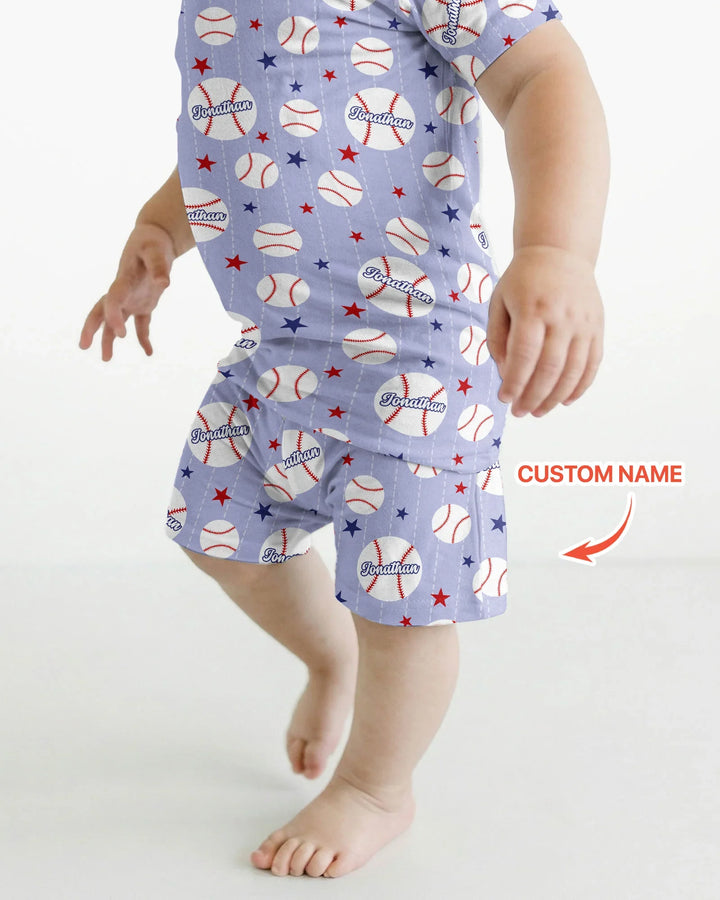Zweiteiliges Pyjama-Set mit kurzen Ärmeln und Shorts im Sommer-Design