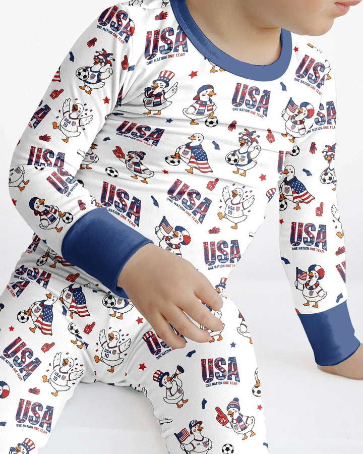 Zweiteiliges Langarm-Pyjama-Set mit Sommerfrüchten