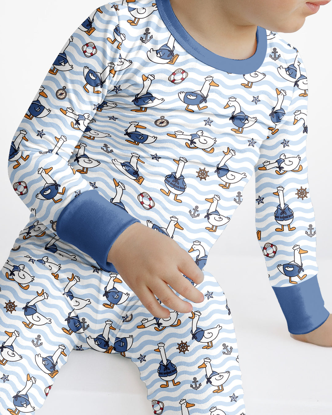 Zweiteiliges Langarm-Pyjama-Set mit Sommerfrüchten