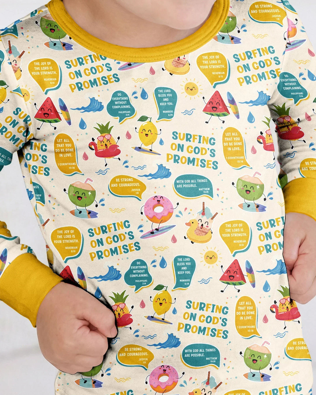 Zweiteiliges Langarm-Pyjama-Set mit Sommerfrüchten